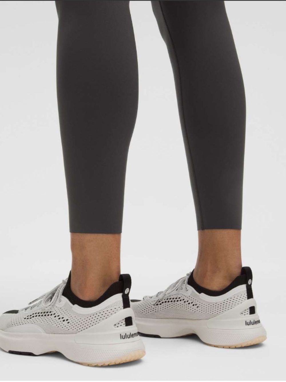 Lululemon Glow Up Super High-Rise Tight 25” - Picture 4 of 9